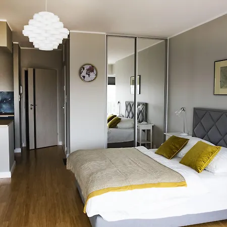 I.m.a Towarowa アパート *