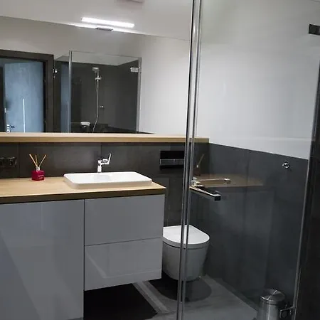 アパート I.m.a Towarowa