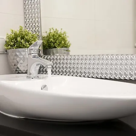 I.m.a Towarowa Apartman *