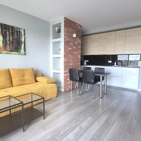 I.m.a Towarowa Apartmán *