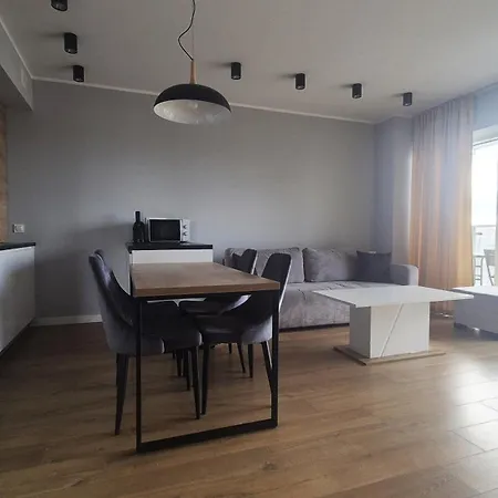 I.m.a Towarowa Apartmán *