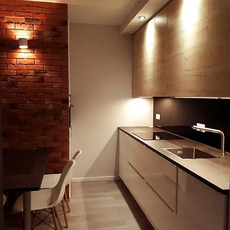 I.m.a Towarowa Apartman